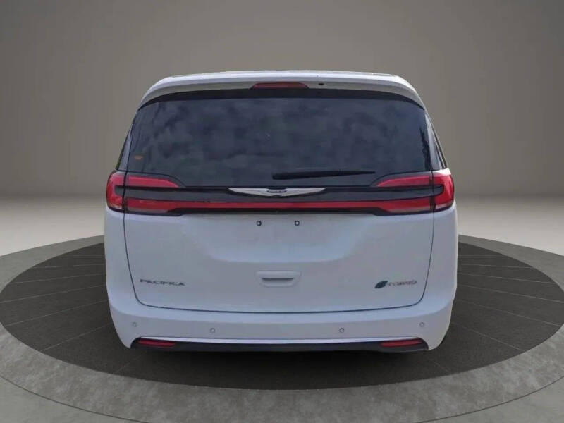 2022 Chrysler Pacifica Hybrid Limited