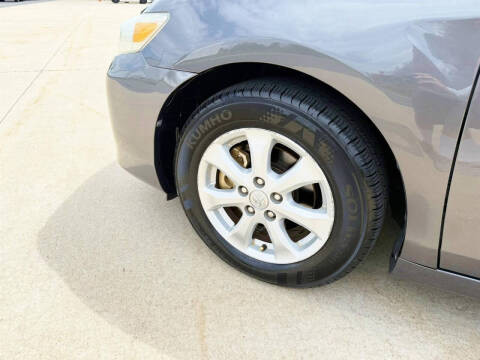 2011 Toyota Camry LE