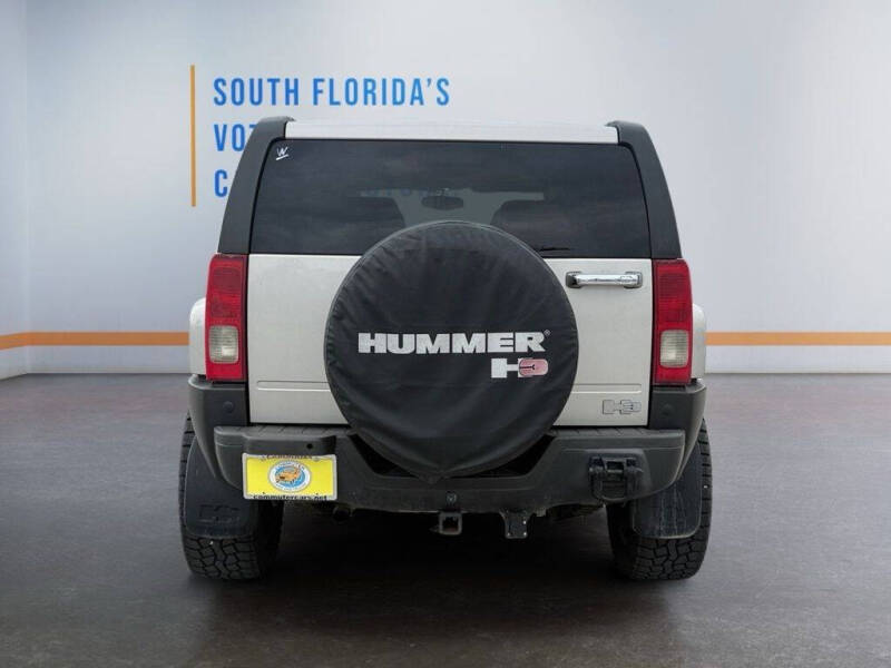 2009 HUMMER H3 Luxury