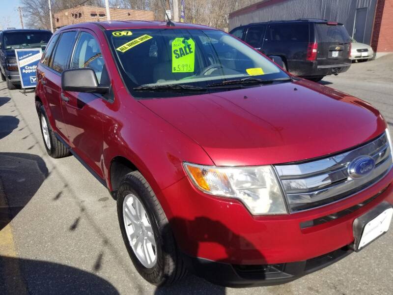 2007 Ford Edge for sale at Howe's Auto Sales in Lowell MA