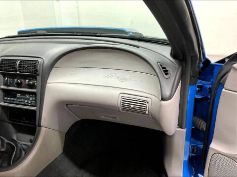 2000 Ford Mustang GT