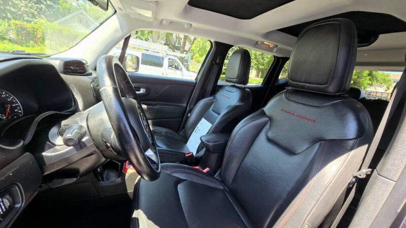 2016 Jeep Renegade Trailhawk