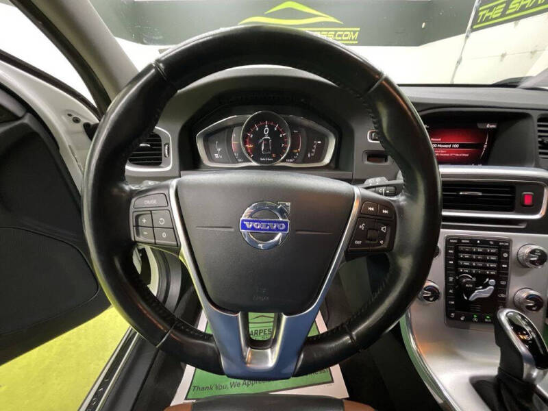 2018 Volvo V60 Cross Country T5 Premier