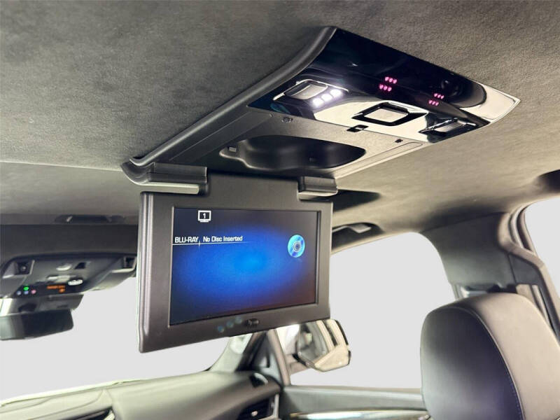 2020 Cadillac Escalade Platinum