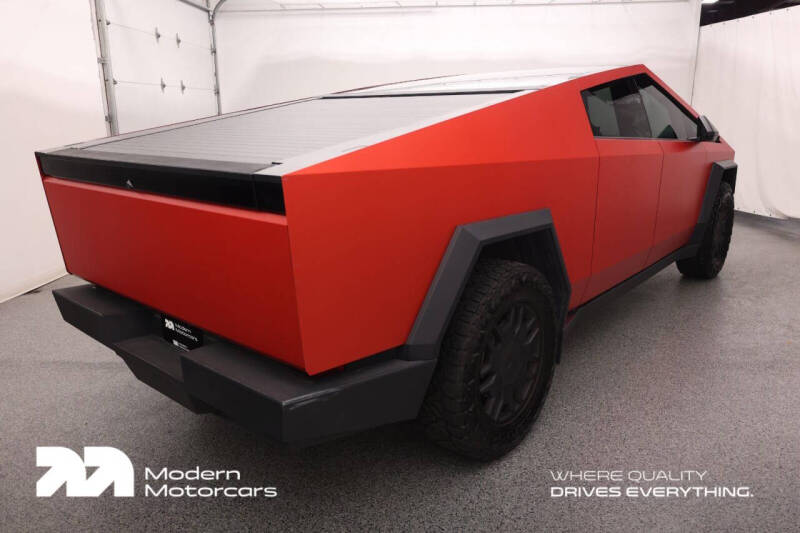 2024 Tesla Cybertruck