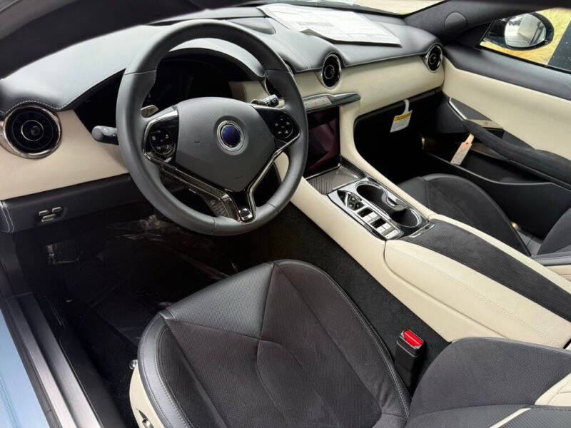 2025 Karma Revero