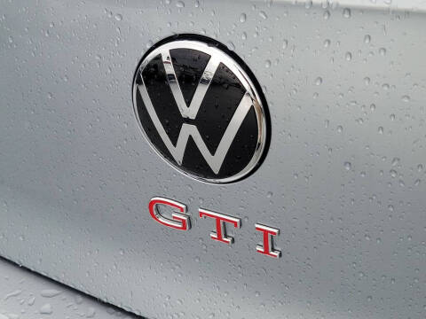 2026 Volkswagen Golf GTI SE