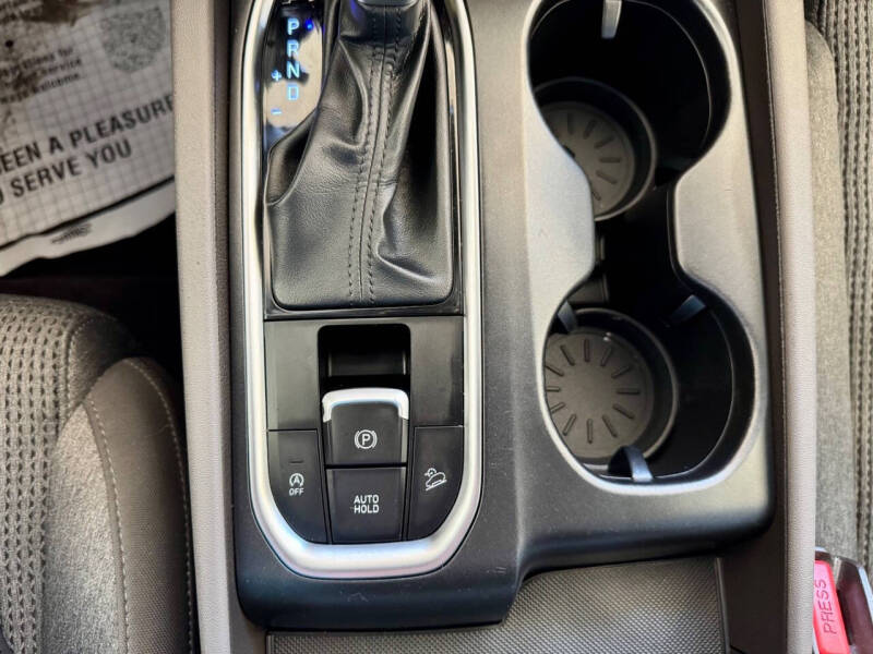 2019 Hyundai Santa Fe SE 2.4L