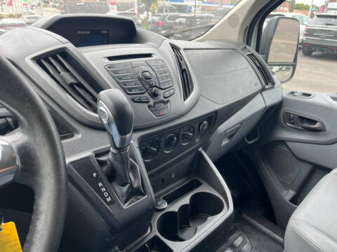 2015 Ford Transit 150