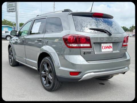 2020 Dodge Journey Crossroad