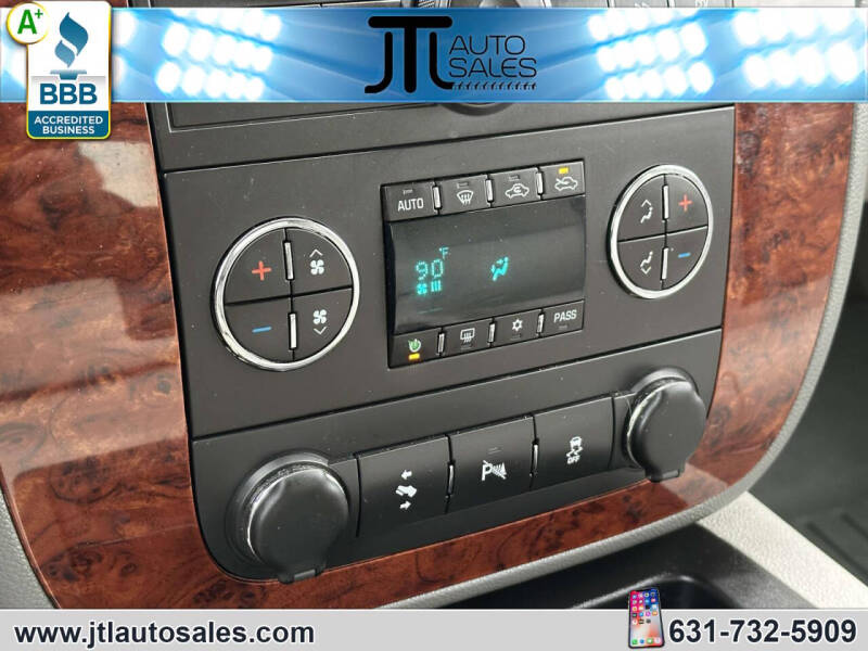 2013 Chevrolet Avalanche LT Black Diamond
