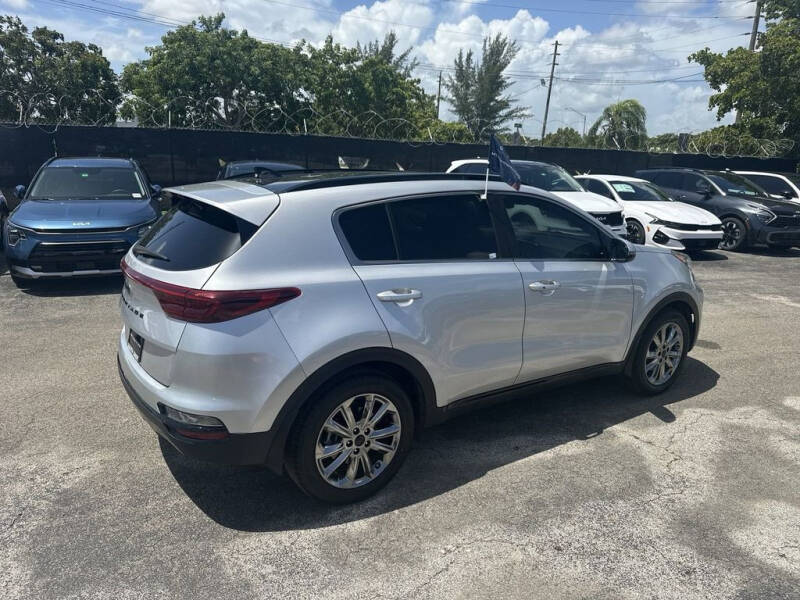 2022 Kia Sportage Nightfall
