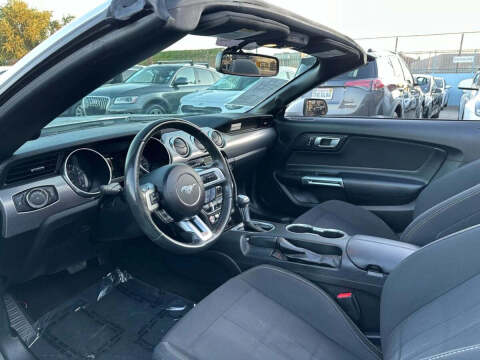 2018 Ford Mustang EcoBoost