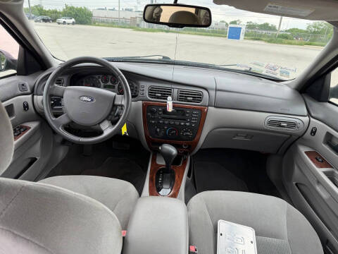 2007 Ford Taurus SEL