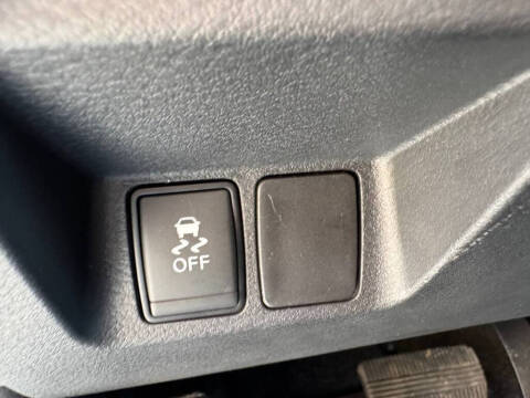 2023 Nissan Frontier S