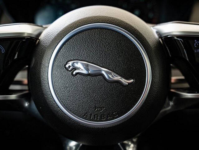 2022 Jaguar E-PACE P250 SE