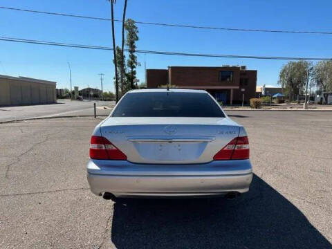 2004 Lexus LS 430