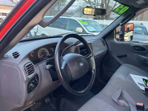 2003 Ford F-150 XL