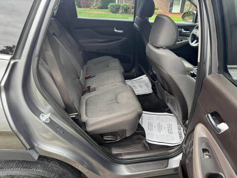 2019 Hyundai Santa Fe SE 2.4L