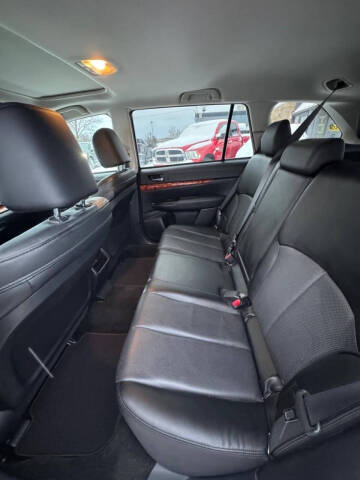 2012 Subaru Outback 2.5i Limited