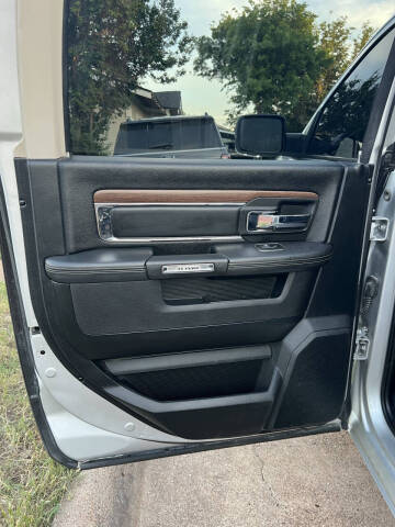 2017 RAM 1500 Laramie