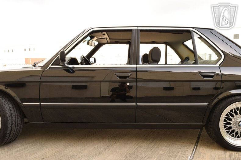 1985 BMW 5 Series 528e
