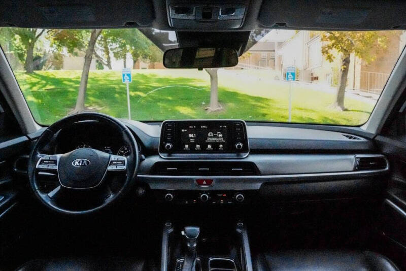 2020 Kia Telluride S