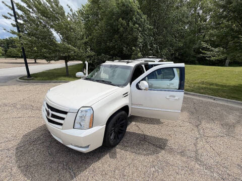 2012 Cadillac Escalade Premium
