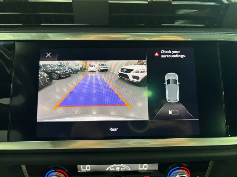 2021 Audi Q3 quattro Premium 40 TFSI