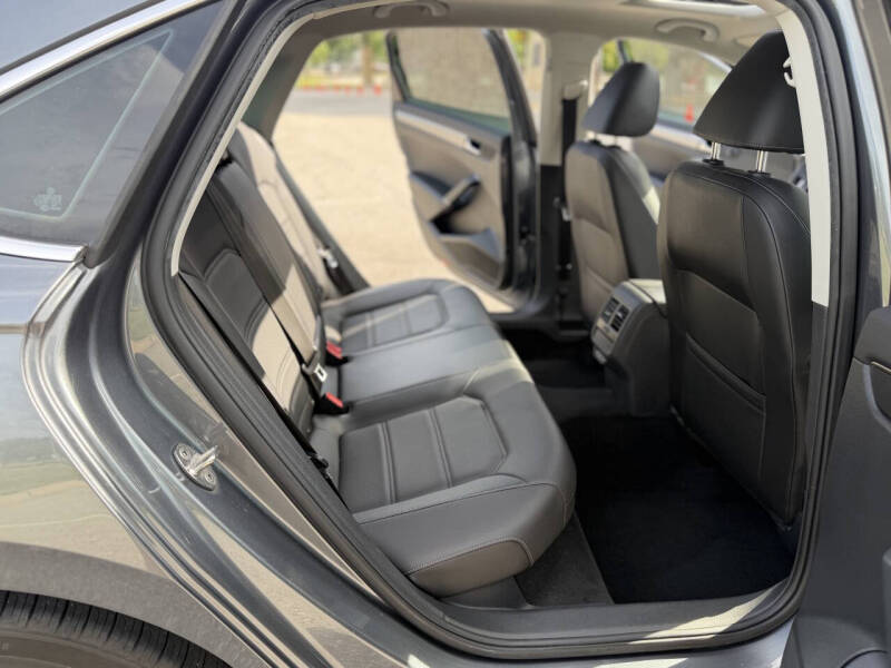 2022 Volkswagen Passat SE