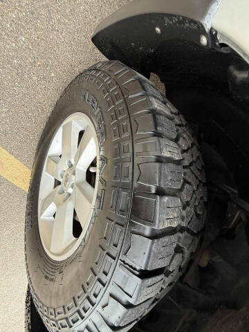 2012 Nissan Pathfinder SV