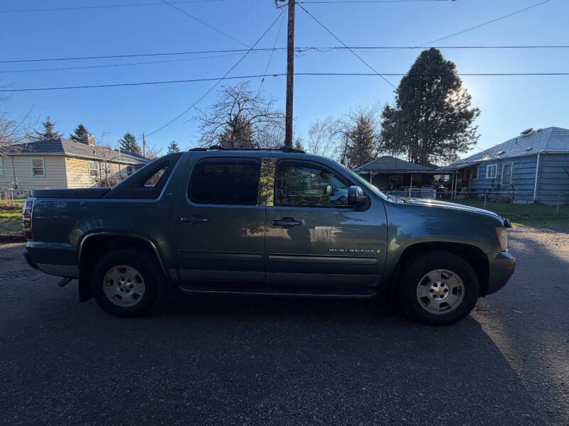 2009 Chevrolet Avalanche LS