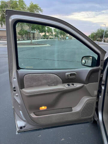 2002 Toyota Sienna XLE