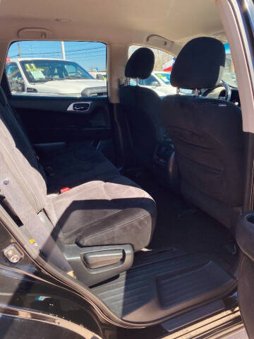 2013 Nissan Pathfinder S