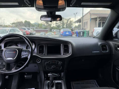 2019 Dodge Charger SXT