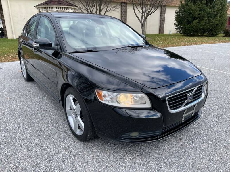 2008 Volvo S40 for sale at CROSSROADS AUTO SALES in West Chester PA