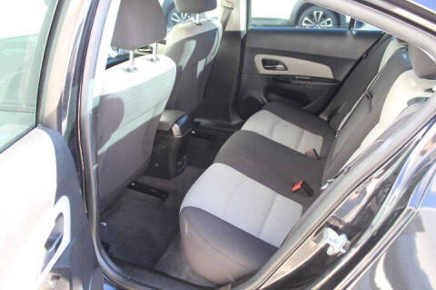 2013 Chevrolet Cruze LS Auto