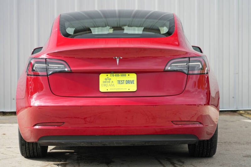 2021 Tesla Model 3 Standard Range Plus