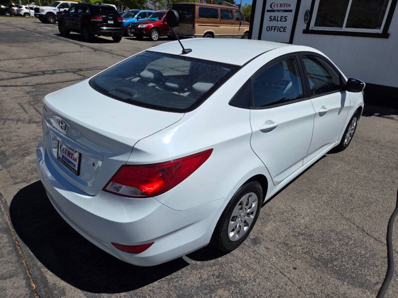 2016 Hyundai Accent SE