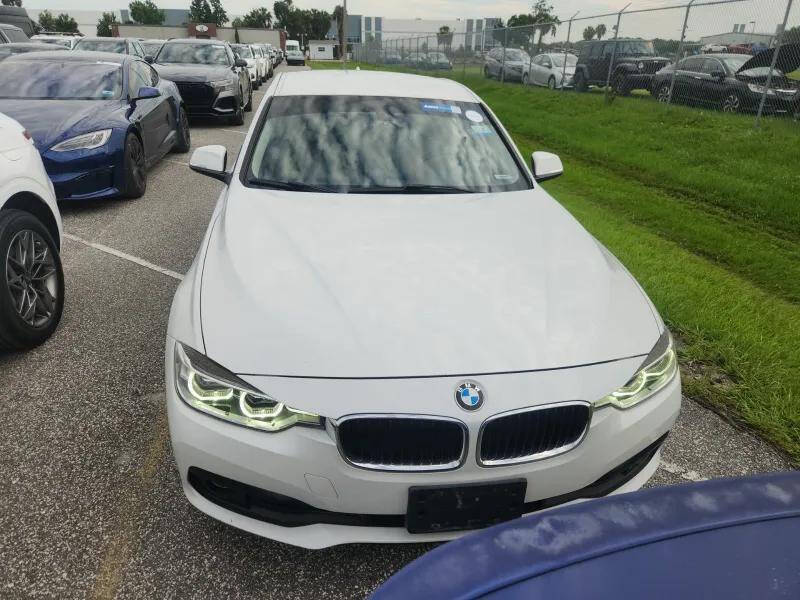 2018 BMW 3 Series 320i