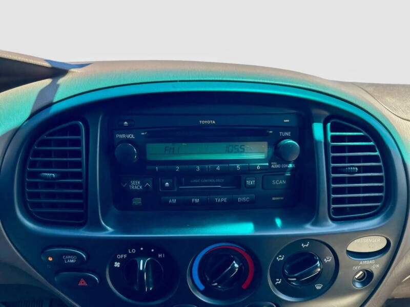 2004 Toyota Tundra