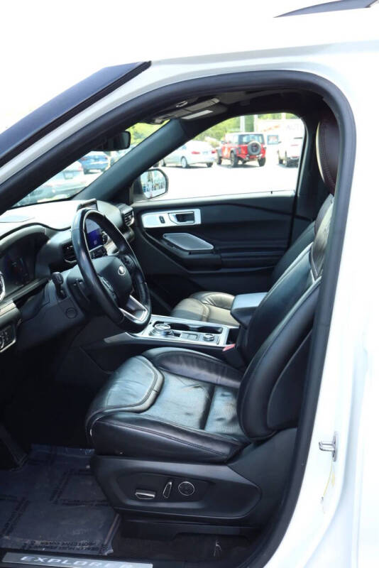 2020 Ford Explorer Platinum