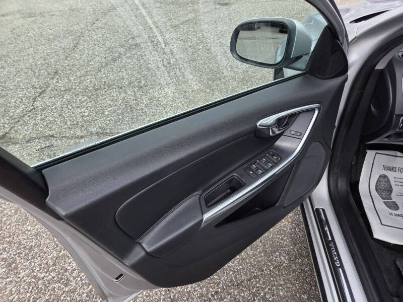 2015 Volvo S60 T5 Drive-E Premier