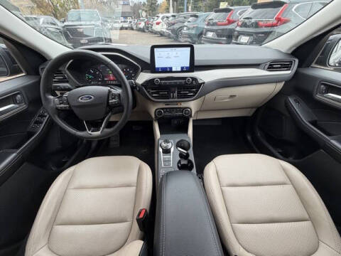 2021 Ford Escape Hybrid SEL