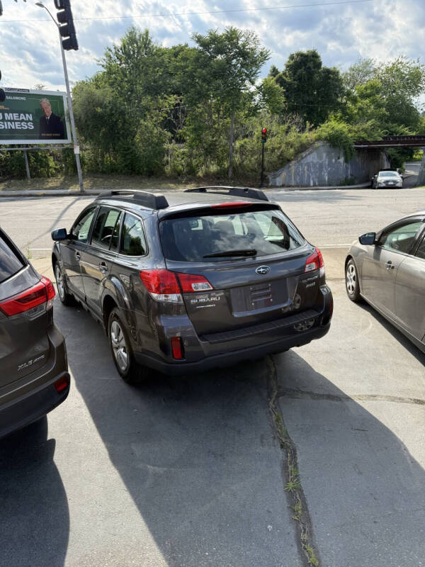 2013 Subaru Outback 2.5i