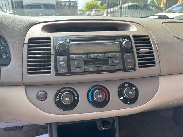 2003 Toyota Camry LE