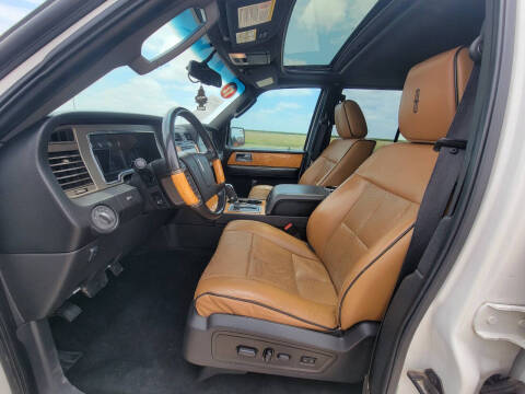 2012 Lincoln Navigator