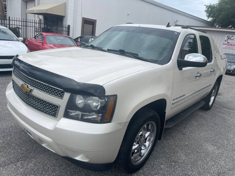 2012 Chevrolet Avalanche for sale at WHEEL UNIK AUTOMOTIVE & ACCESSORIES INC in Winter Park FL