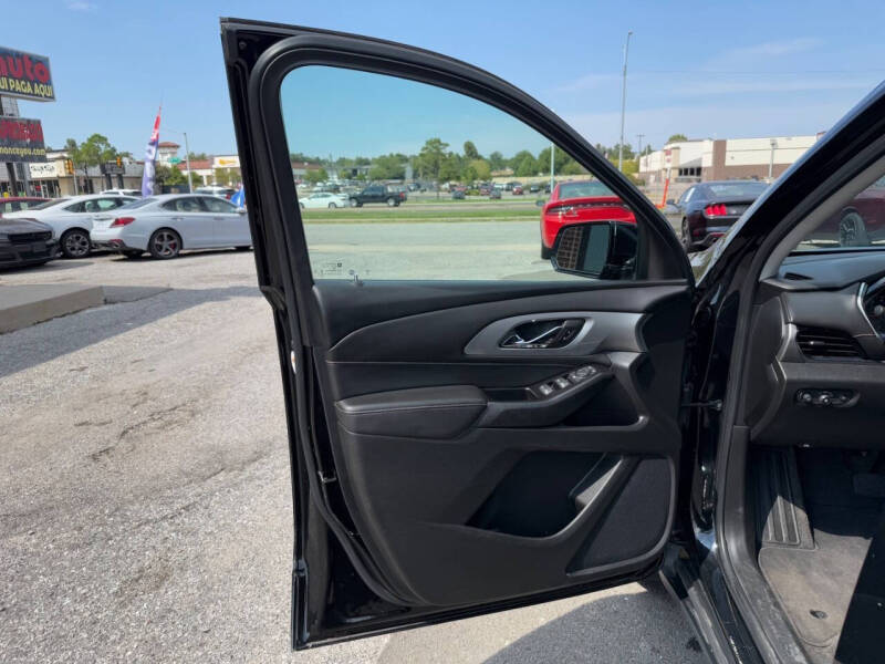 2020 Chevrolet Traverse LT Cloth