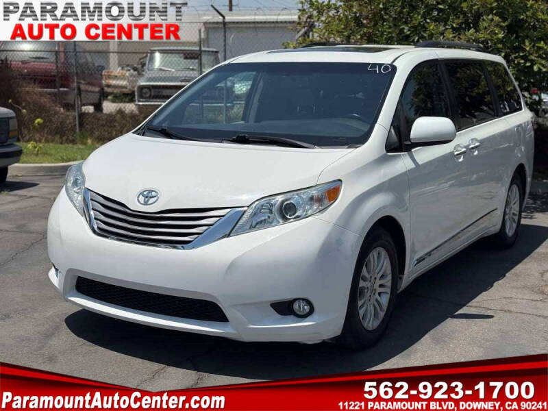 2017 Toyota Sienna XLE Premium 8-Passenger